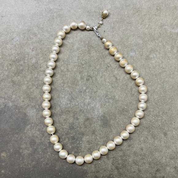 Vintage Strand of Faux Ivory Pearls with Hook Closure - Picture 5 of 5
